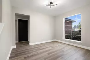 2406 Pinpoint Dr, Spring, TX 77373 - Photo 5