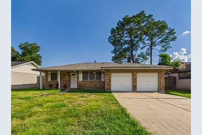 858 Shawnee Street, Houston, TX 77034 - Photo 1