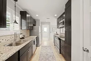 2706 Bernadette Ln, Houston, TX 77043 - Photo 17