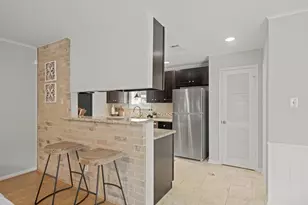 2706 Bernadette Ln, Houston, TX 77043 - Photo 13