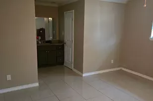 5811 Ludington Dr, Houston, TX 77035 - Photo 5