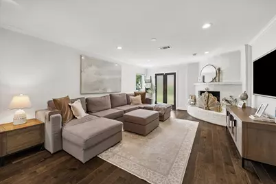 215 Greenpark Drive, Houston, TX 77079 - Photo 11