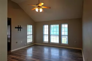 1C Prairie Knoll Dr, La Marque, TX 77510 - Photo 5