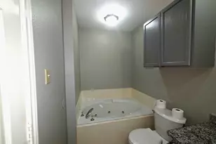 1C Prairie Knoll Dr, La Marque, TX 77510 - Photo 19