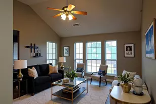 1C Prairie Knoll Dr, La Marque, TX 77510 - Photo 5