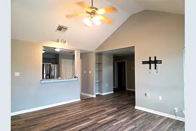 1C Prairie Knoll Drive, La Marque, TX 77510 - Photo 13