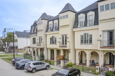 2308 Couch Street, Houston, TX 77008 - Photo 3