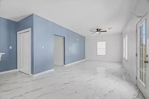5919 Rietta St, Houston, TX 77016 - Photo 9