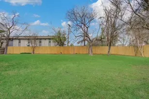 7510 Troulon Dr, Houston, TX 77074 - Photo 37