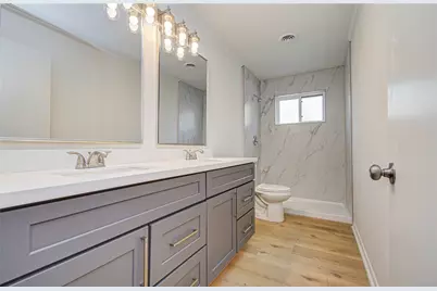 7510 Troulon Drive, Houston, TX 77074 - Photo 13