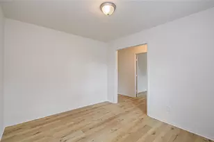 7510 Troulon Dr, Houston, TX 77074 - Photo 9