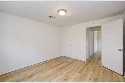 7510 Troulon Drive, Houston, TX 77074 - Photo 35