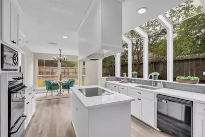 8206 Debbie Gay Drive, Houston, TX 77040 - Photo 17
