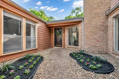 8206 Debbie Gay Drive, Houston, TX 77040 - Photo 3