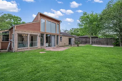 8206 Debbie Gay Drive, Houston, TX 77040 - Photo 35