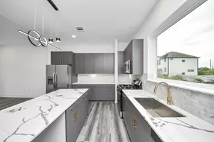 2709 Dennis St, Houston, TX 77004 - Photo 21