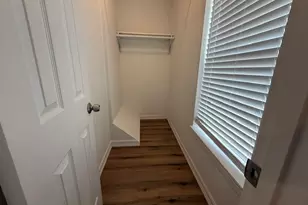 1308 Genova St, Houston, TX 77009 - Photo 3