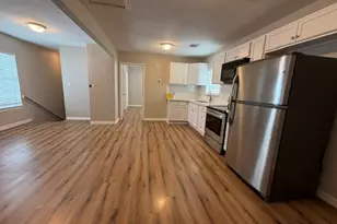 1308 Genova St, Houston, TX 77009 - Photo 5