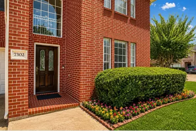 7302 Moon Beam Circle, Missouri City, TX 77459 - Photo 3