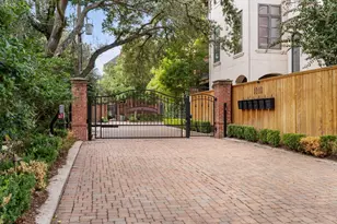 1010 Nantucket Dr, Houston, TX 77057 - Photo 45