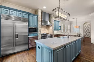 1010 Nantucket Dr, Houston, TX 77057 - Photo 25