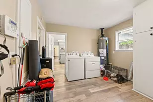3311 Longfield Cir, Houston, TX 77063 - Photo 23