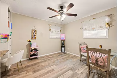 3311 Longfield Circle, Houston, TX 77063 - Photo 19
