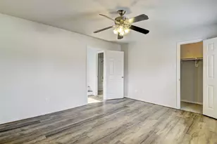 7042 Plum Creek Terrace Ln, Houston, TX 77087 - Photo 29