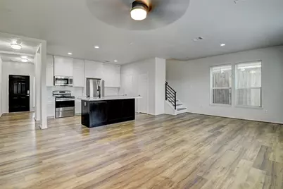 7042 Plum Creek Terrace Lane, Houston, TX 77087 - Photo 19