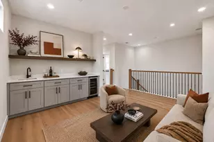 110 E 28th St, Houston, TX 77008 - Photo 19
