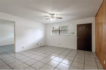 120 McAdams Lane #G, Huntsville, TX 77320 - Photo 3