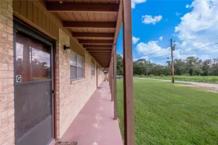 120 McAdams Ln, Huntsville, TX 77320 - Photo 1