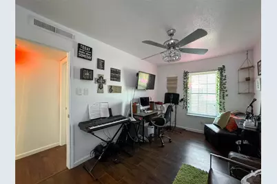 5218 Milwee Street #2, Houston, TX 77092 - Photo 19