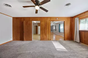 101 S Delmont Dr E, Conroe, TX 77301 - Photo 15