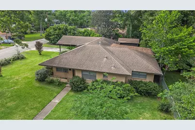 101 S Delmont Drive E, Conroe, TX 77301 - Photo 27