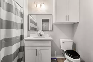 8534 Woodlyn Rd, Houston, TX 77028 - Photo 23