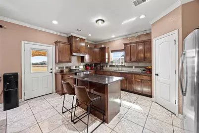 8503 Center Street, Hitchcock, TX 77563 - Photo 11