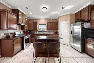 8503 Center St, Hitchcock, TX 77563 - Photo 13