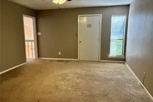 18210 Bal Harbour Dr, Nassau Bay, TX 77058 - Photo 17