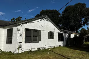 7119 Ley Rd, Houston, TX 77028 - Photo 25