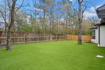98 E Beckonvale Circle, The Woodlands, TX 77382 - Photo 17
