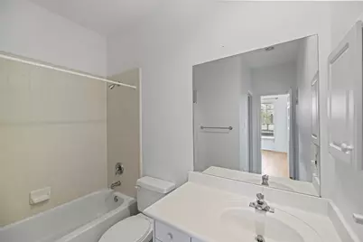 98 E Beckonvale Circle, The Woodlands, TX 77382 - Photo 31