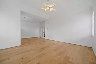 98 E Beckonvale Circle, The Woodlands, TX 77382 - Photo 37