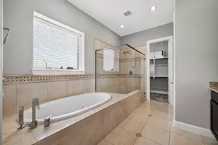 9948 Woodwind Ln N, Houston, TX 77025 - Photo 19