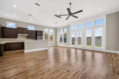 9948 Woodwind Lane N, Houston, TX 77025 - Photo 7