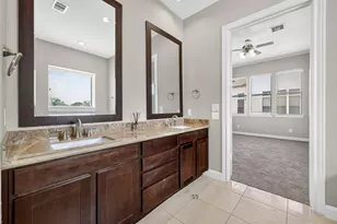 9948 Woodwind Ln N, Houston, TX 77025 - Photo 17