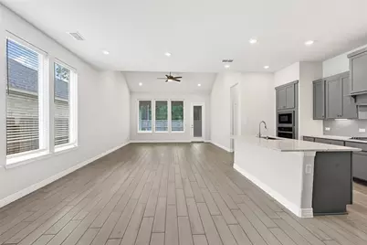 9319 Galloway Woods Trail, Tomball, TX 77375 - Photo 11