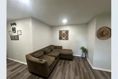 709 N Buffalo Avenue, Buffalo, TX 75831 - Photo 9