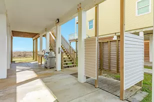 2938 Bluewater Hwy, Surfside Beach, TX 77541 - Photo 37