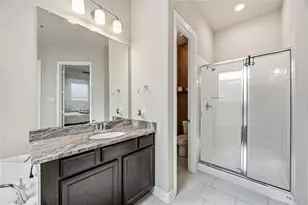 12721 Flora Manor Dr, La Marque, TX 77568 - Photo 13